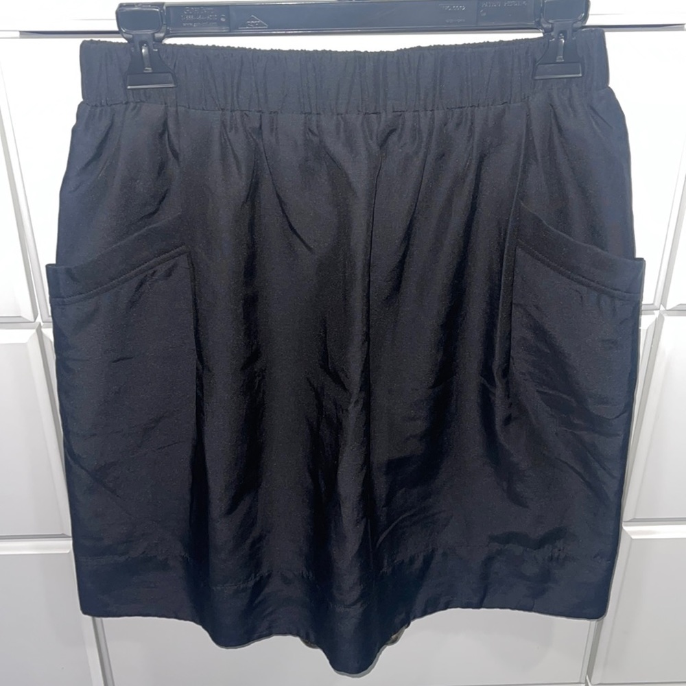Halogen skirt